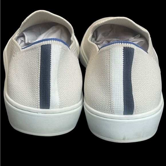 Rothy's The Original Slip On
Sneaker Anchor Textile ivory blue
Women's US 9.5 - Picture 9 of 12